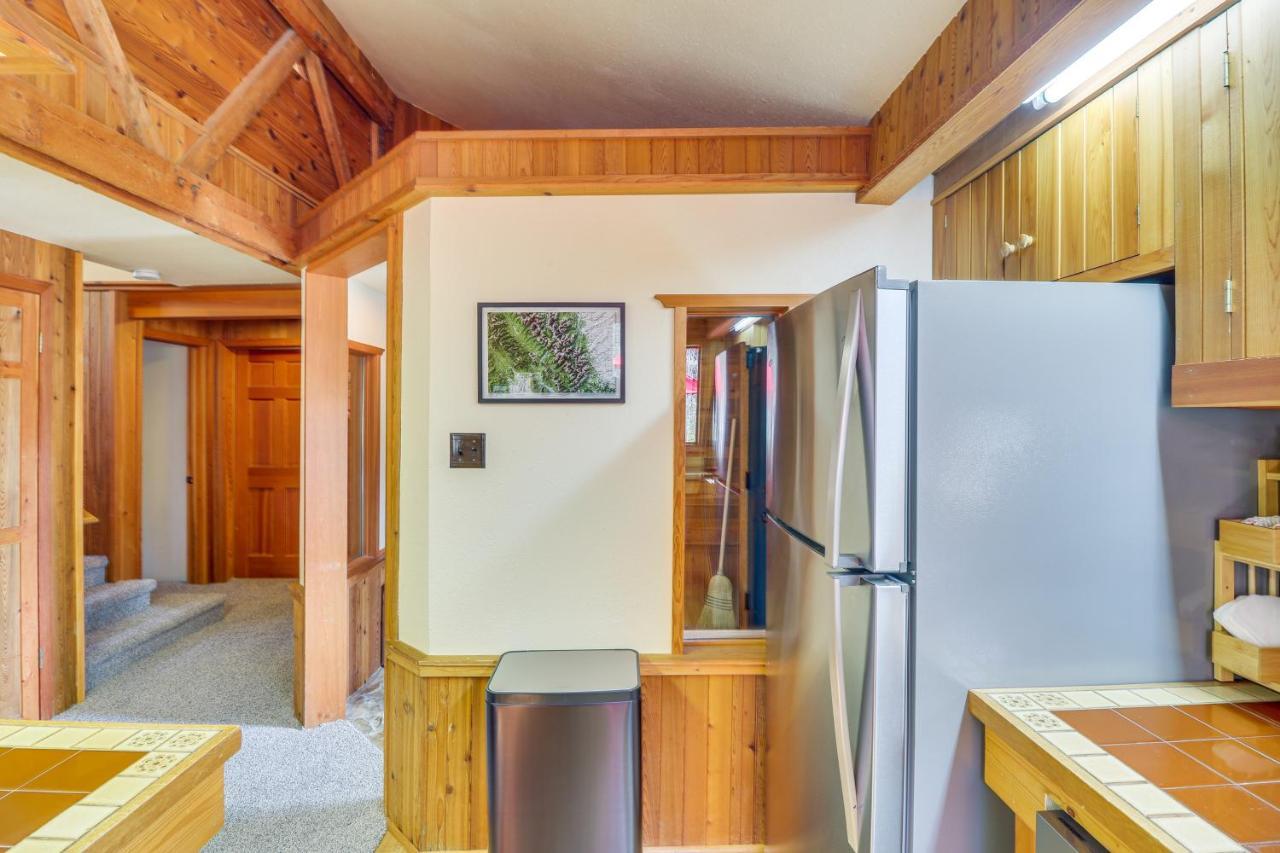 Hungry Horse Cabin With Gas Grill, Near Glacier! 외부 사진